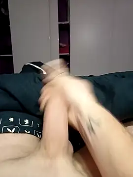 killminou online show from 12-21-25, 06:31