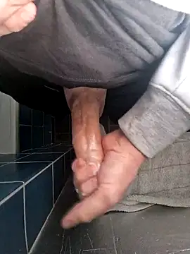 Snapshot of joycock8 chatting on 02-26-26, 01:32 joycock8 online show from 02-26-26, 01:32