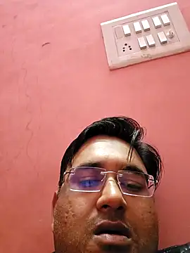 Snapshot of Loveboycurvy chatting on 02-09-25, 11:04 Loveboycurvy online show from 02-09-25, 11:04