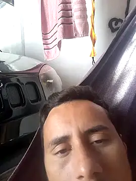 Snapshot of luissilva0071 chatting on 02-01-25, 05:05 luissilva0071 online show from 02-01-25, 05:05