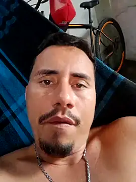 Snapshot of luissilva0071 chatting on 03-10-25, 06:12 luissilva0071 online show from 03-10-25, 06:12