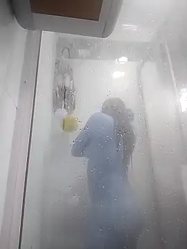 Snapshot of ToysSex_1 chatting on 10-26-25, 05:19 ToysSex 1 online show from 10-26-25, 05:19