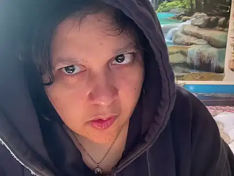 Snapshot of MelanieFawker chatting on 09-28-25, 05:18 MelanieFawker online show from 09-28-25, 05:18