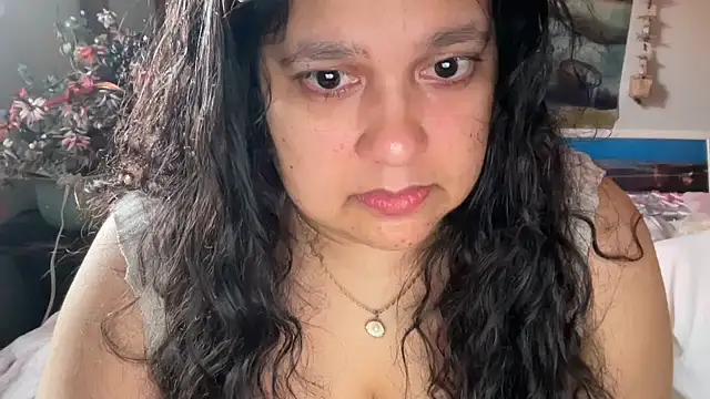 Snapshot of MelanieFawker chatting on 10-11-25, 02:26 MelanieFawker online show from 10-11-25, 02:26