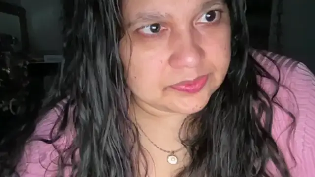 Snapshot of MelanieFawker chatting on 10-14-25, 01:28 MelanieFawker online show from 10-14-25, 01:28