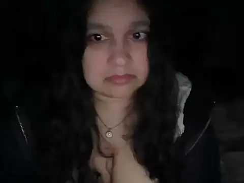 Snapshot of MelanieFawker chatting on 11-04-25, 04:00 MelanieFawker online show from 11-04-25, 04:00