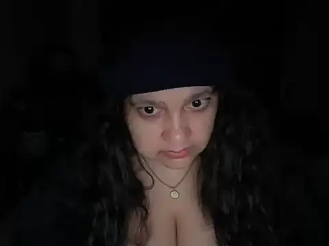 Snapshot of MelanieFawker chatting on 11-15-25, 01:07 MelanieFawker online show from 11-15-25, 01:07