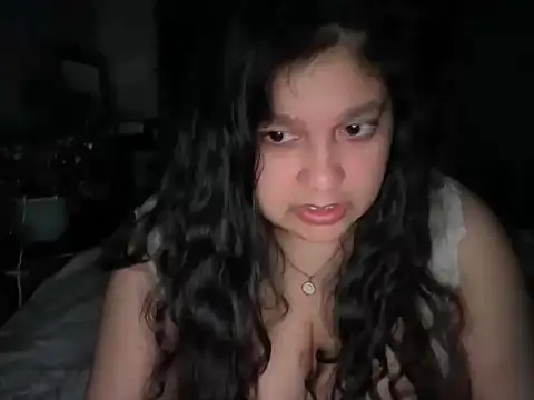 Snapshot of MelanieFawker chatting on 11-20-25, 03:39 MelanieFawker online show from 11-20-25, 03:39