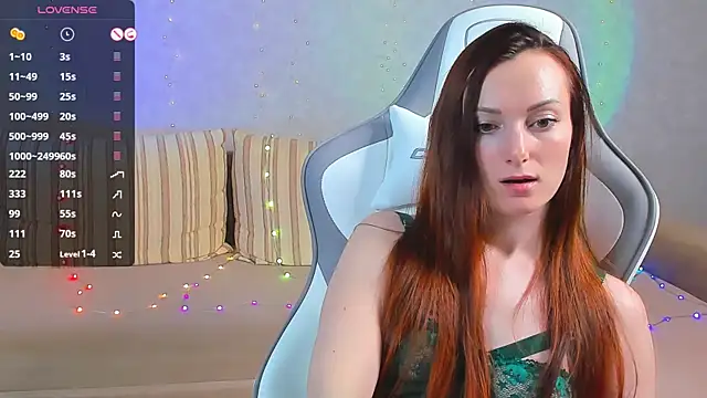 Snapshot of FlamyGold chatting on 03-10-25, 08:59 FlamyGold online show from 03-10-25, 08:59