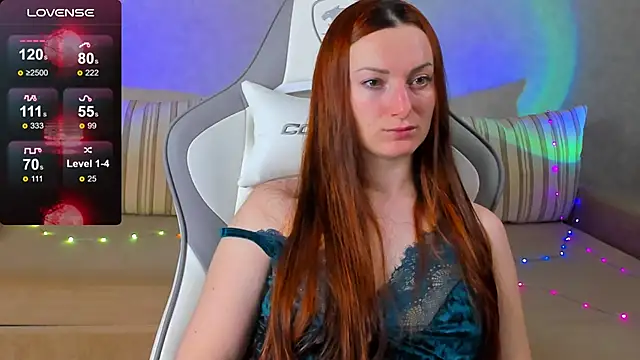 Snapshot of FlamyGold chatting on 10-27-25, 12:26 FlamyGold online show from 10-27-25, 12:26