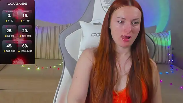 Snapshot of FlamyGold chatting on 11-11-25, 11:49 FlamyGold online show from 11-11-25, 11:49