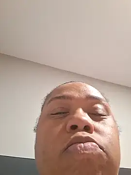 Snapshot of pinkpassionpleaser chatting on 03-12-26, 05:24 pinkpassionpleaser online show from 03-12-26, 05:24