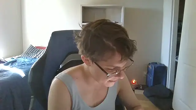 KaliSnow199623 online show from 09-17-25, 10:11