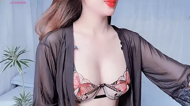 Snapshot of I_Am_Boo chatting on 06-27-26, 05:12 I Am Boo online show from 06-27-26, 05:12