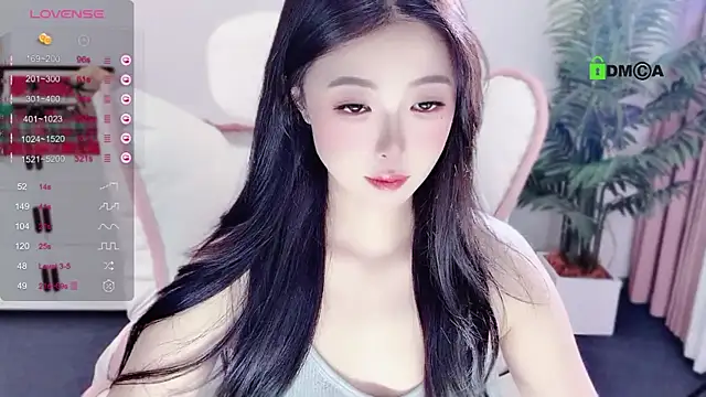 Snapshot of Ubela_7 chatting on 09-30-25, 03:28 Ubela 7 online show from 09-30-25, 03:28