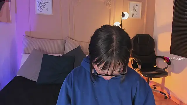 sofi bakerr online show from 08-01-26, 12:04