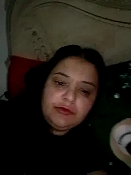 sarahhh1987 online show from 12-15-25, 05:23