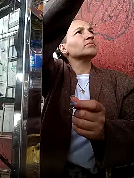 Divalive 28 online show from 11-11-25, 06:19