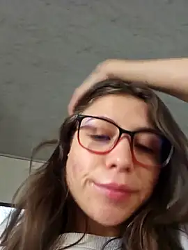 Snapshot of mmmVirginia chatting on 02-05-26, 09:52 mmmVirginia online show from 02-05-26, 09:52