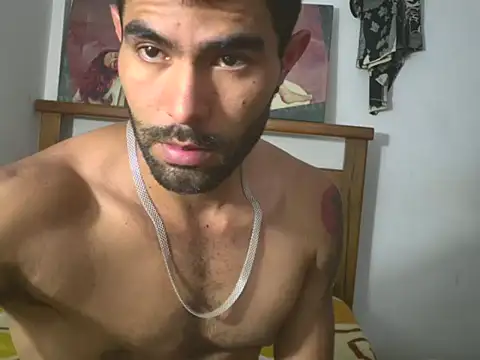 hideonbush051 online show from 04-29-26, 01:37