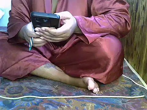 NATASHA LUCKY online show from 11-23-25, 11:21