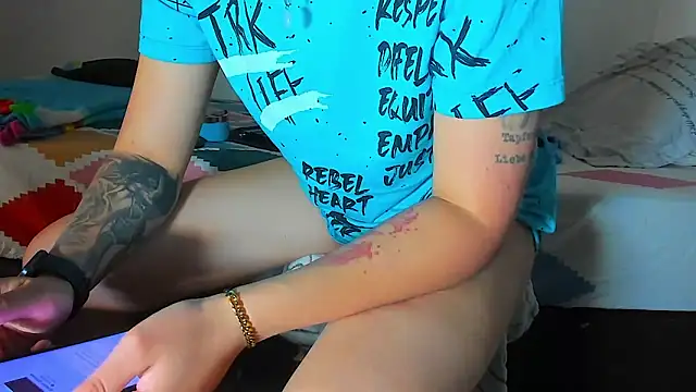 Sexyboy 666 online show from 12-16-25, 01:38