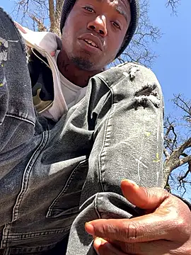 SlimeCrownzOut5 online show from 03-04-25, 07:01