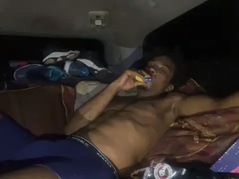 SlimeCrownzOut5 online show from 02-14-26, 05:37