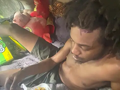 SlimeCrownzOut5 online show from 04-28-26, 07:30