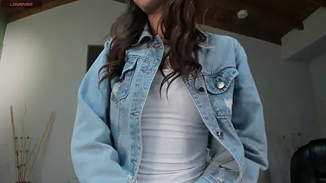 AnaisNin online show from 11-19-25, 03:39