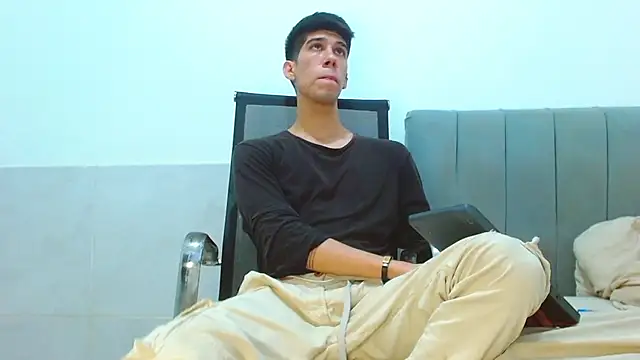 jhony-sex online show from 07-04-26, 06:30