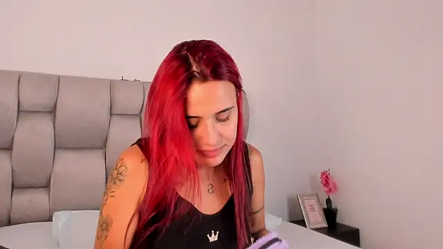 Snapshot of Susan-Sweet-7 chatting on 01-15-25, 07:23 Susan-Sweet-7 online show from 01-15-25, 07:23