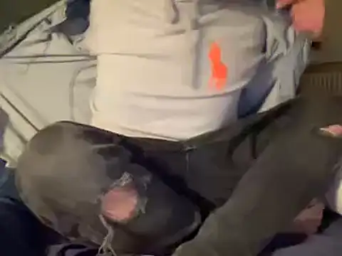 Snapshot of ExtraLotto chatting on 12-27-24, 03:53 ExtraLotto online show from 12-27-24, 03:53