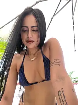 Snapshot of Alexandra_duque chatting on 03-08-25, 08:46 Alexandra duque online show from 03-08-25, 08:46