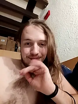 Snapshot of nicolasdumand21 chatting on 12-17-25, 11:00 nicolasdumand21 online show from 12-17-25, 11:00