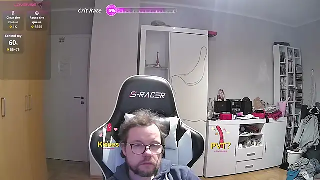 larsgessner30 online show from 11-08-25, 06:29