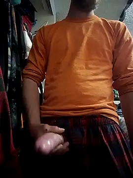 dougyhung2231 online show from 06-12-26, 02:38