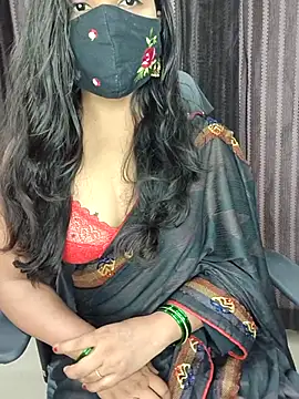 Snapshot of Tanvi-patil chatting on 03-12-25, 11:01 Tanvi-patil online show from 03-12-25, 11:01