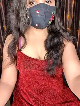 Snapshot of Tanvi-patil chatting on 03-21-25, 04:40 Tanvi-patil online show from 03-21-25, 04:40