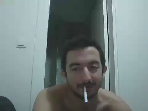 Snapshot of laynufff chatting on 01-09-26, 05:15 laynufff online show from 01-09-26, 05:15