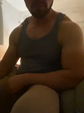 Snapshot of FumesClouds chatting on 12-16-24, 12:27 FumesClouds online show from 12-16-24, 12:27