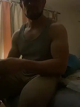 Snapshot of FumesClouds chatting on 01-23-25, 10:11 FumesClouds online show from 01-23-25, 10:11