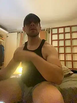 Snapshot of FumesClouds chatting on 04-06-26, 07:31 FumesClouds online show from 04-06-26, 07:31