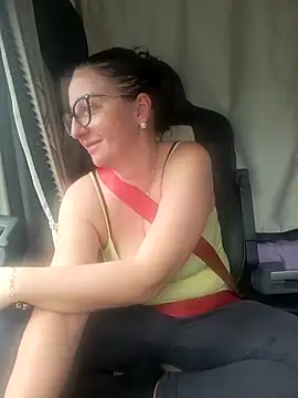 Snapshot of cuplubijoanna chatting on 02-12-25, 12:44 cuplubijoanna online show from 02-12-25, 12:44