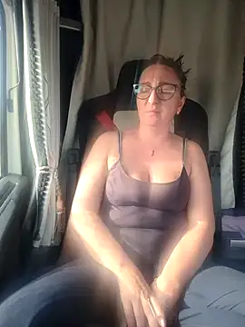 Snapshot of cuplubijoanna chatting on 02-18-25, 08:16 cuplubijoanna online show from 02-18-25, 08:16
