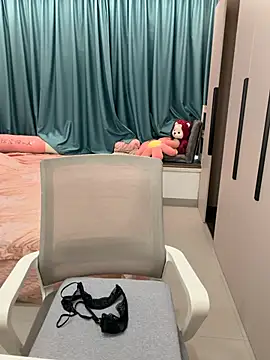 palzkybi123 online show from 02-06-26, 01:43