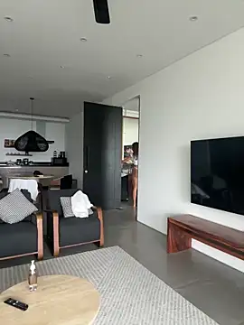 JuicyFruits93 online show from 10-26-25, 06:30