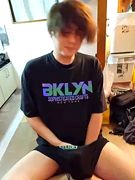 Snapshot of MANNZAAo06 chatting on 01-19-25, 02:59 MANNZAAo06 online show from 01-19-25, 02:59