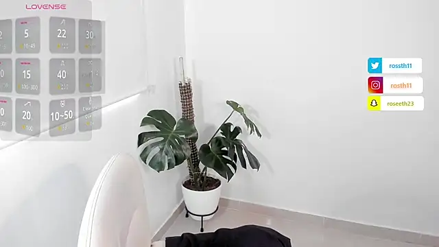 rossth1 online show from 03-23-26, 06:34