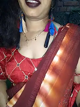 Snapshot of Simaran_bhabhi chatting on 01-18-25, 03:05 Simaran bhabhi online show from 01-18-25, 03:05